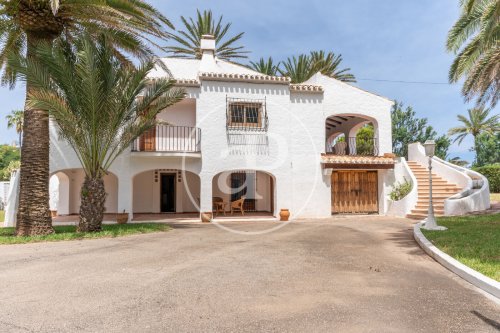 property-image