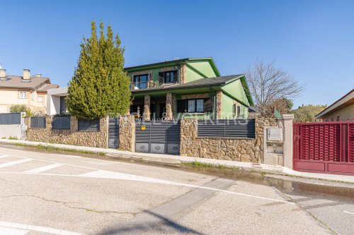property-image