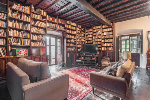 property-image