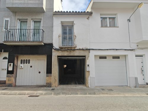 property-image