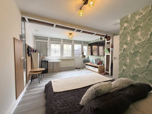 property-image