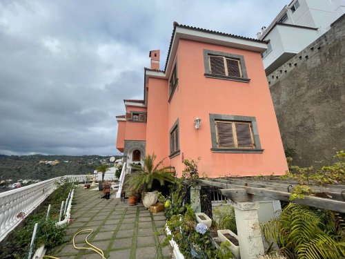 property-image