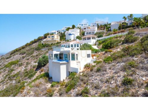 property-image