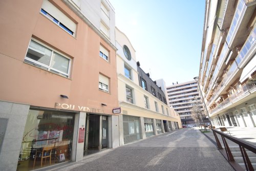property-image