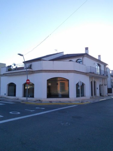property-image