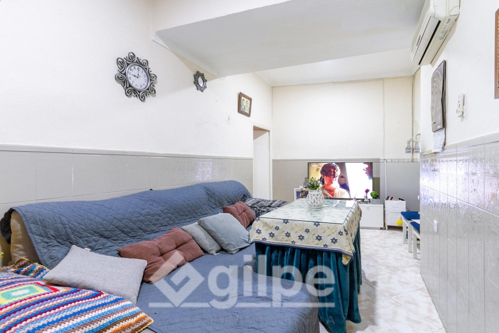 Featured Photo