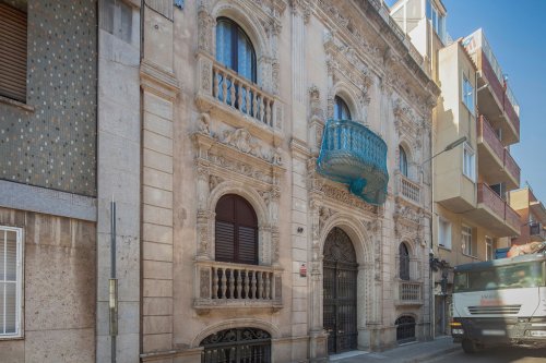 property-image