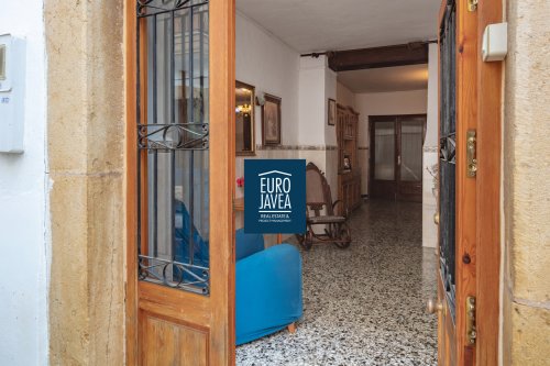 property-image