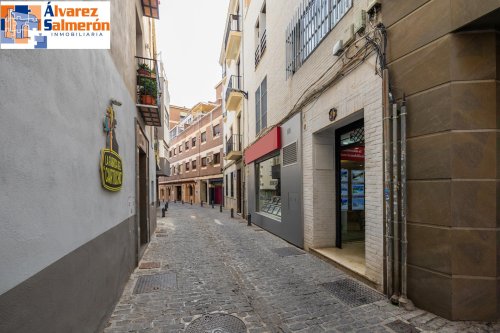 property-image