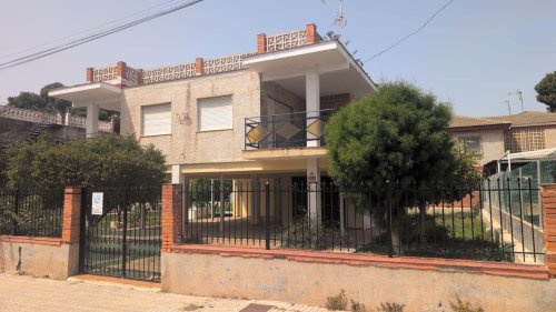 property-image