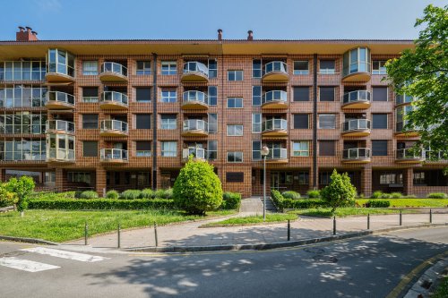 property-image