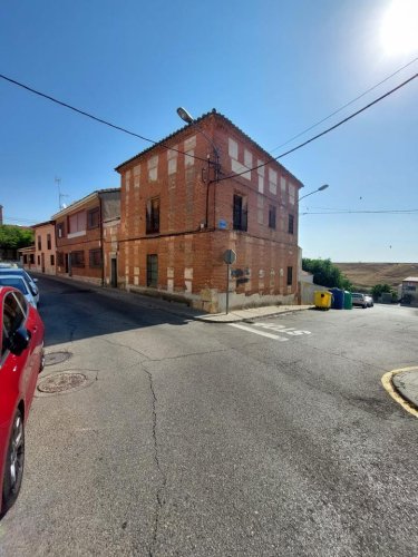 property-image