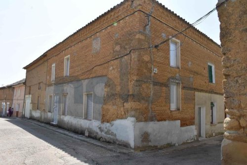 property-image