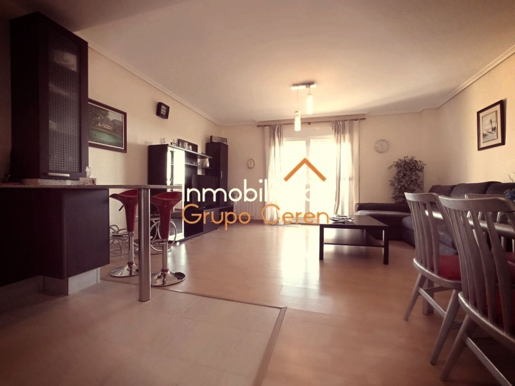 Featured Photo