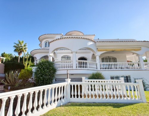 property-image