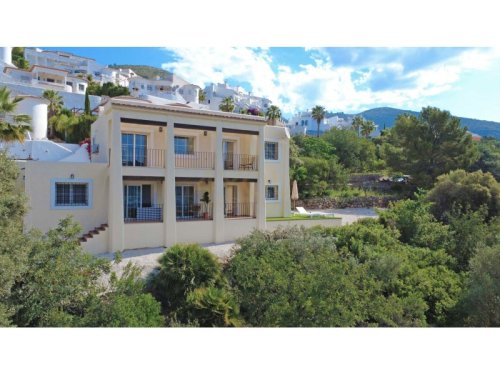 property-image