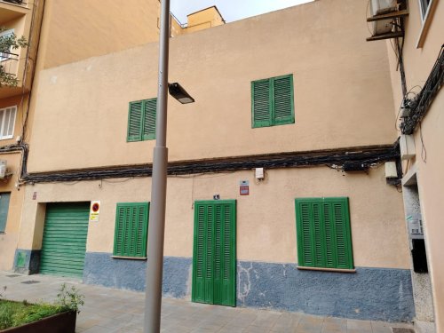 property-image