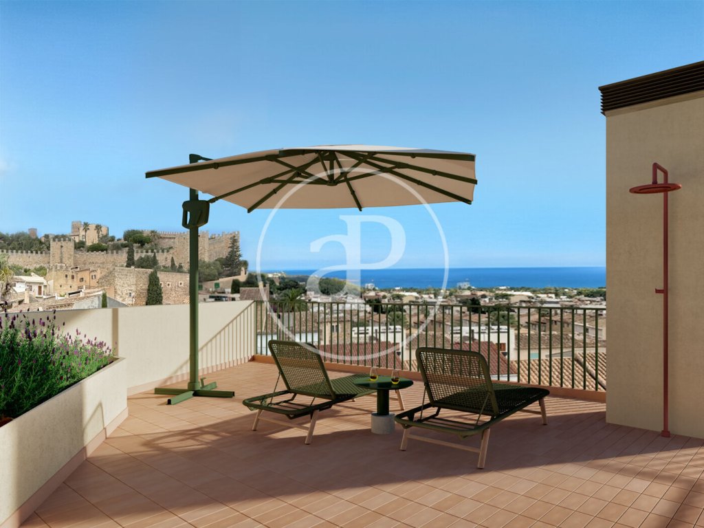 Featured Photo