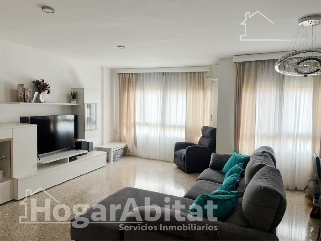 Featured Photo