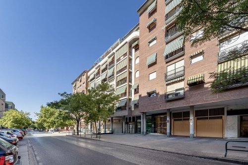 property-image