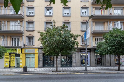 property-image