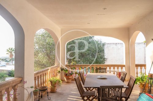 property-image
