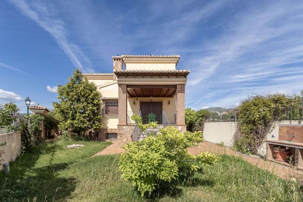 Featured Photo