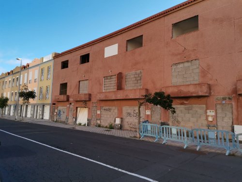 property-image