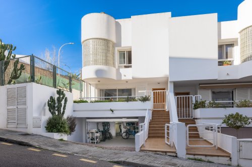 property-image