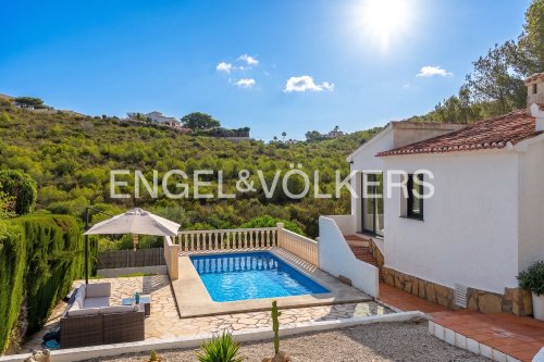 property-image