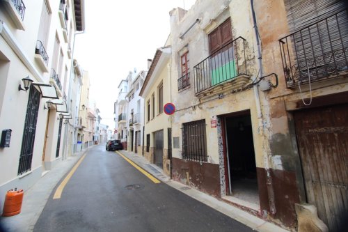 property-image