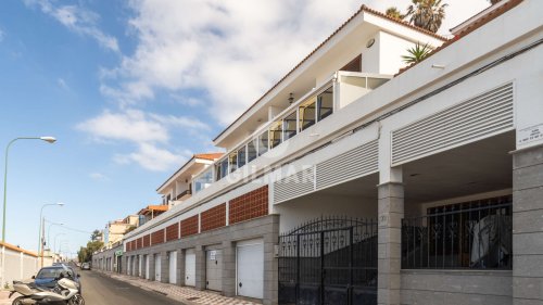 property-image