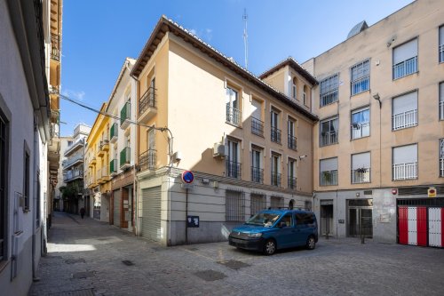 property-image