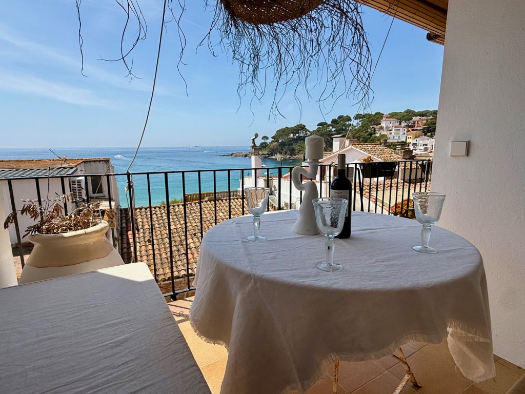 Featured Photo