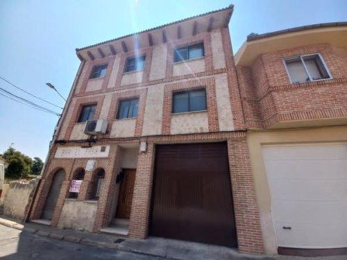 property-image