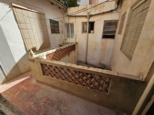 property-image