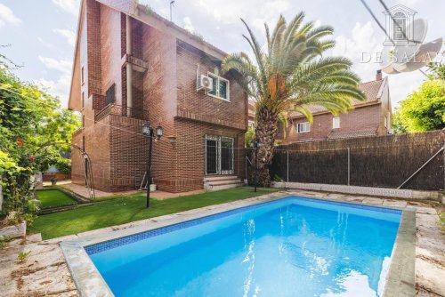 property-image