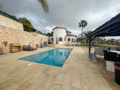 property-image