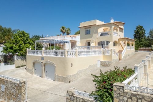 property-image