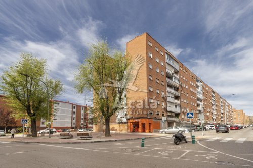 property-image