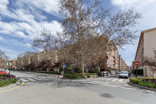 property-image