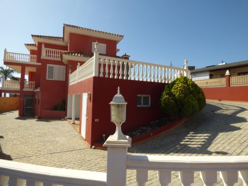 property-image