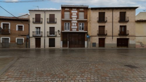 property-image