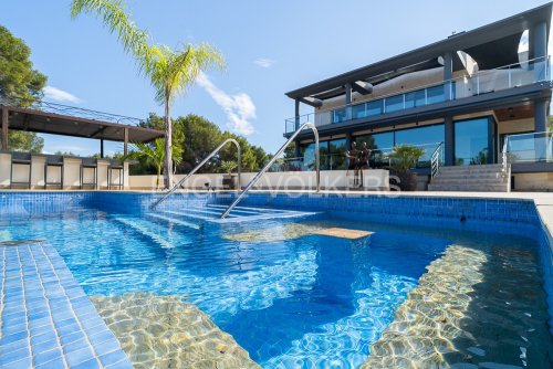 property-image