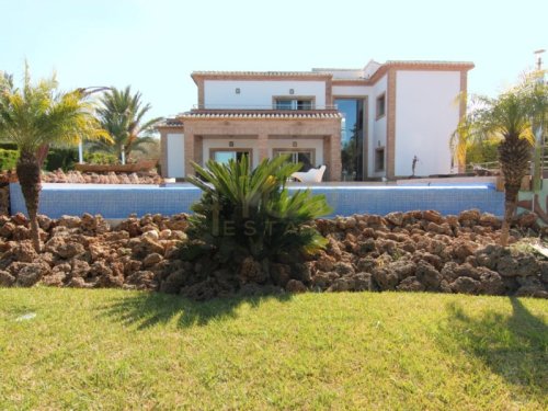 property-image
