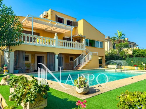 property-image