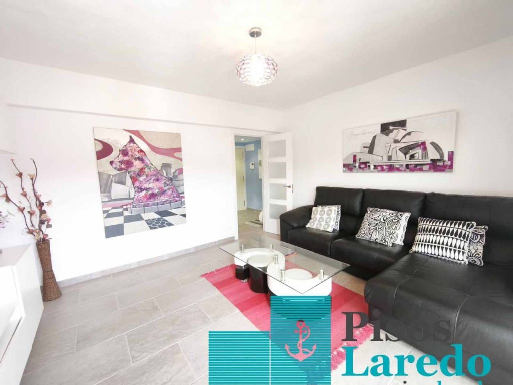 Featured Photo