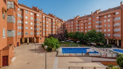 property-image