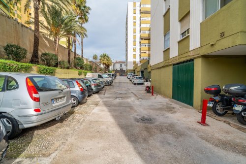 property-image