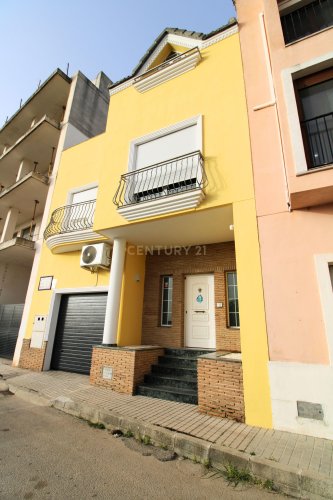 property-image